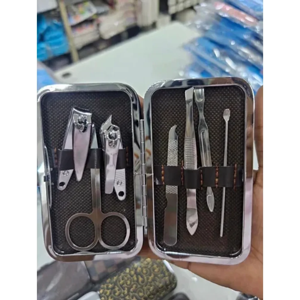 Mini Manicure Kit – 7-Piece Stainless Steel Nail Care Set