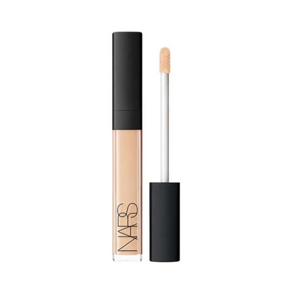 NARS Radiant Creamy Concealer | Iconic Creamy Formula | Medium to Full Buildable Coverage | Brightening Finish | Long-Wear | Lightweight & Crease-Resistant